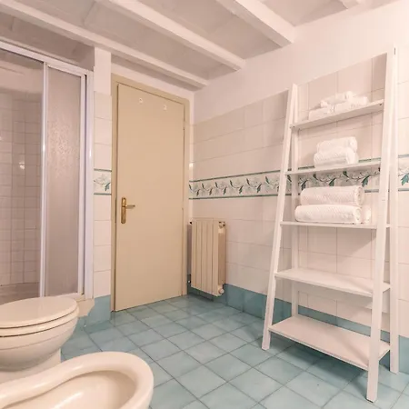 Piazza Navona Classy & Large Apartment