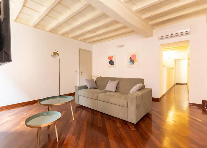Piazza Navona Classy & Large Apartment *